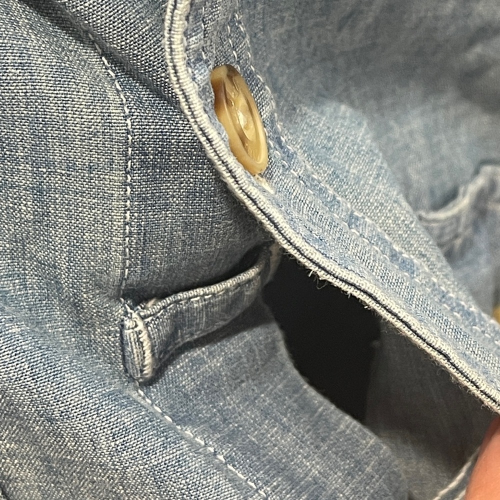 Duluth Trading Co Mens Untucked Chambray Button Front Long Sleeve Work Shirt 2XL - Picture 9 of 11